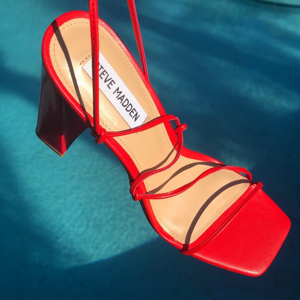 Steve Madden Leverage Heels in Red